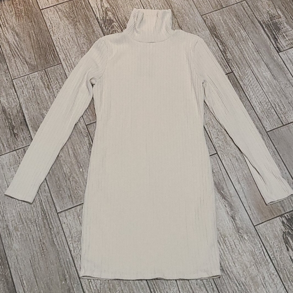 Fashion Nova ribbed mini dress - Picture 3 of 6